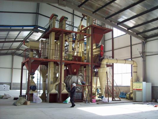 Cadena de producción de gran eficacia del pienso del poder 120kw de HKJ para la alimentación acuática HKJ32